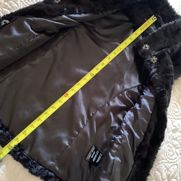 Faux fur vest NEW - Picture 12 of 13